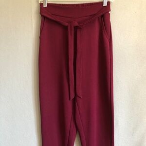 Lightweight Straight-Leg Pants (S/M)